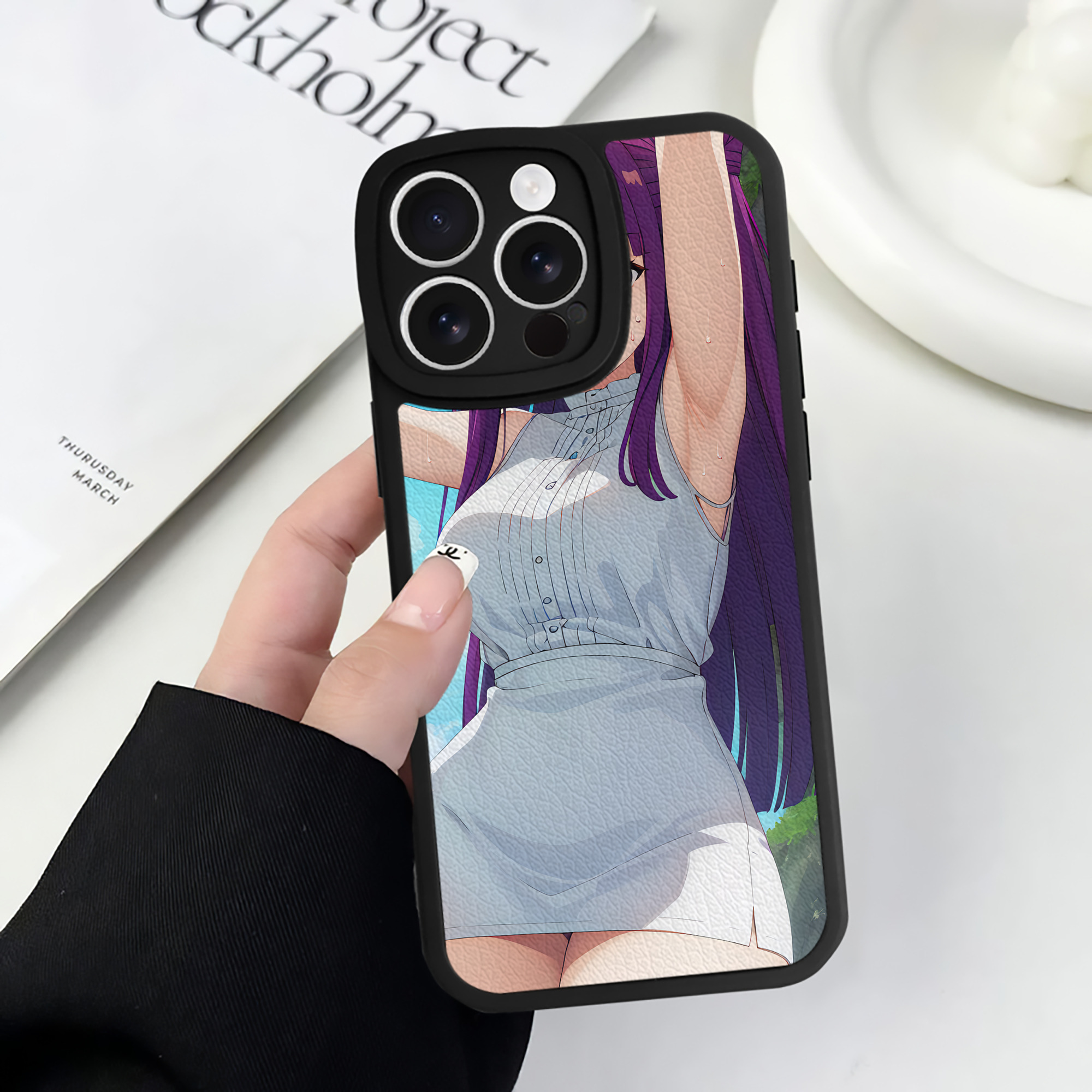 （画像用） 葬送のフリーレン Frieren 【iPhone 16シリーズ対応】シリコンスマホケース（レザー調） 材質：シリコン